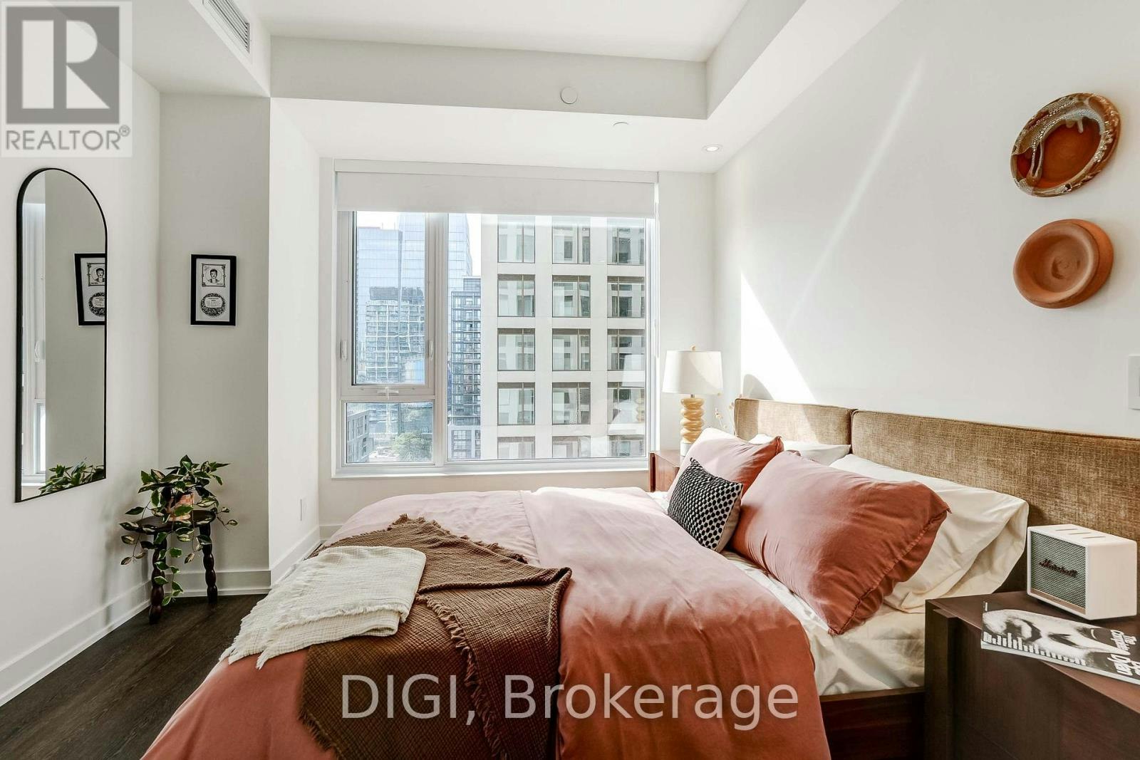 Q702-120 Ontario Street, Toronto, ON, M5A 1C4 - 13