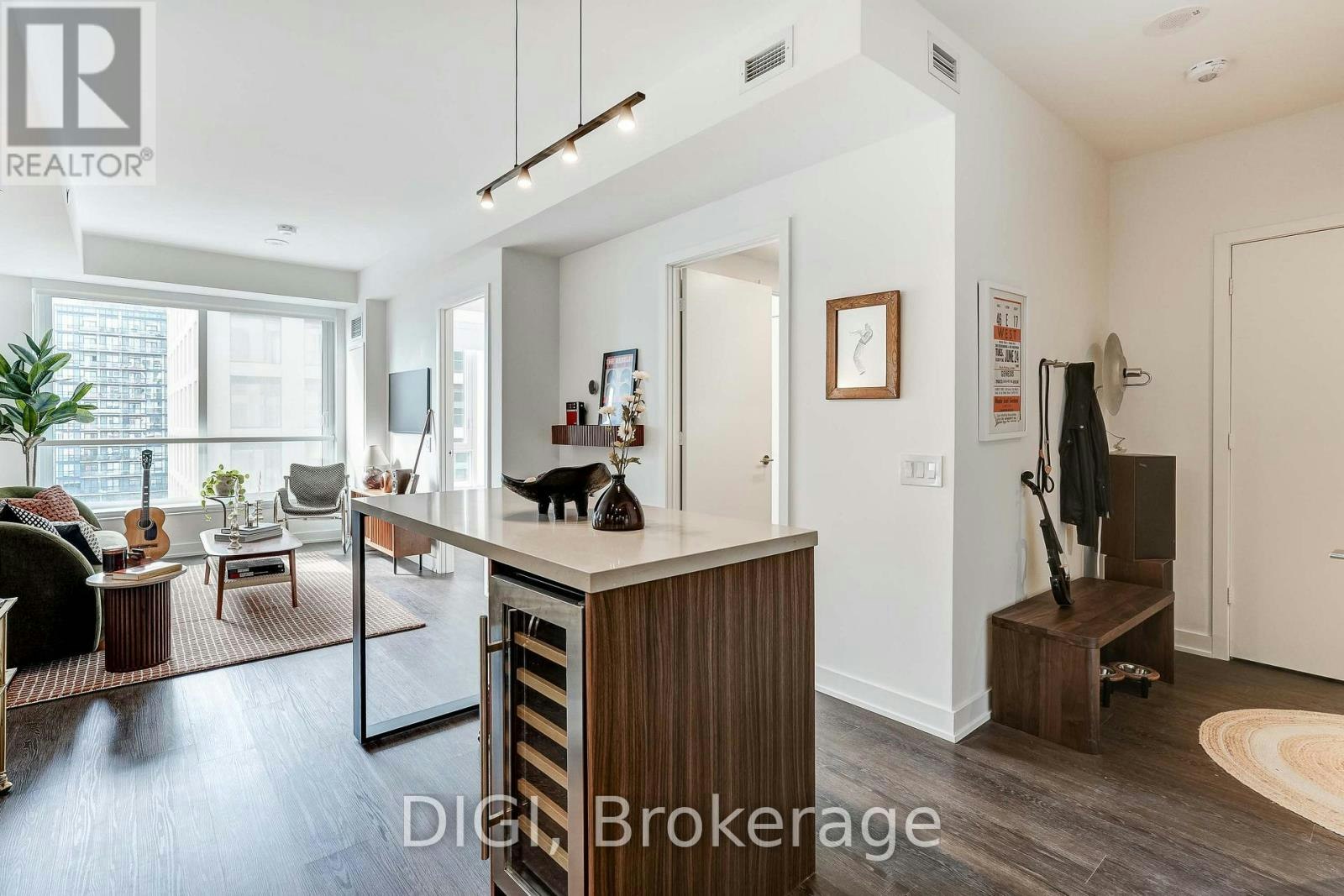 Q702-120 Ontario Street, Toronto, ON, M5A 1C4 - 8