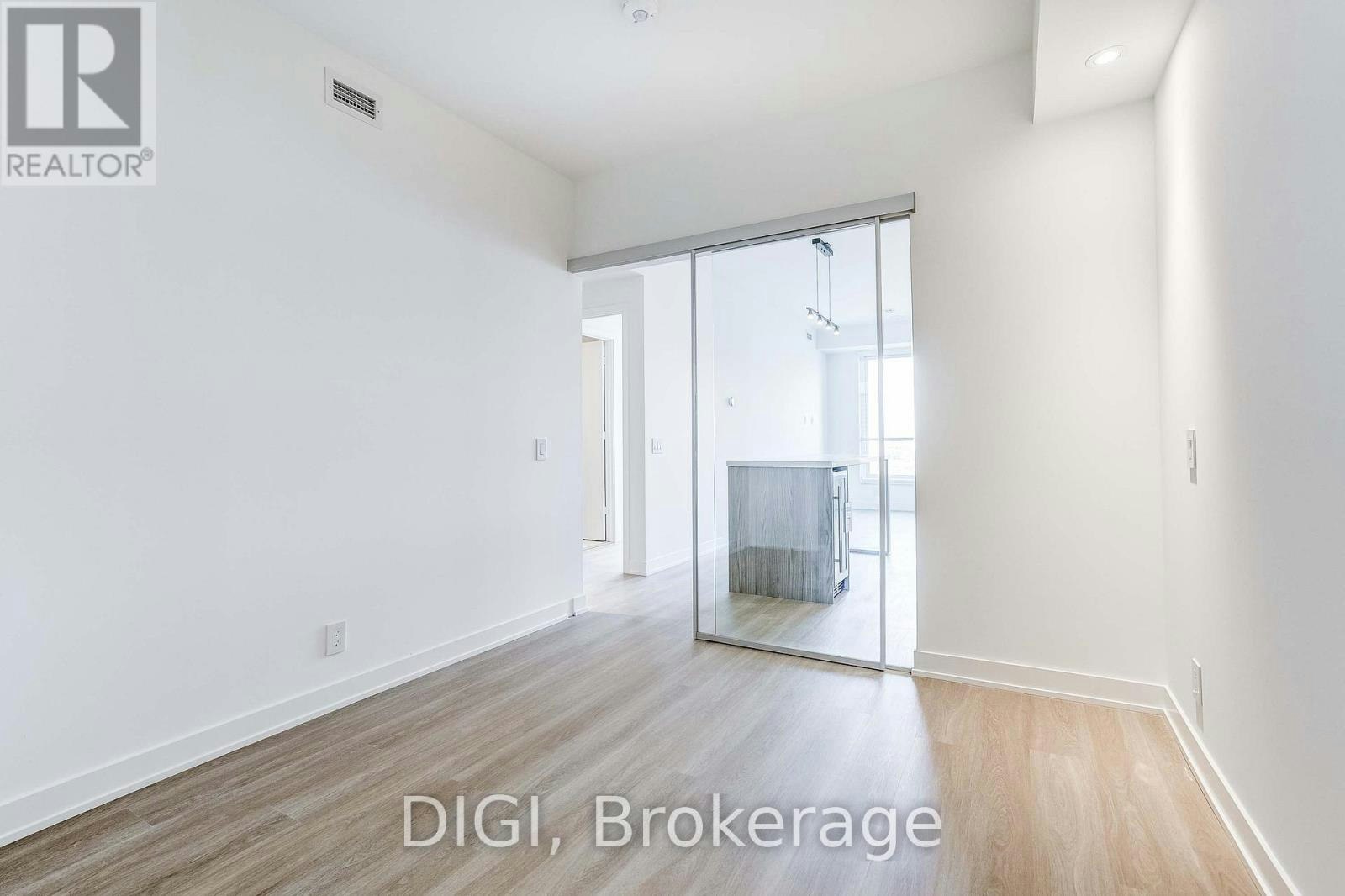 Q820-120 Ontario Street, Toronto, ON, M5A 1C4 - 10