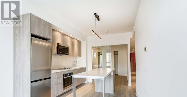 Q820-120 Ontario Street, Toronto, ON, M5A 1C4 - 4