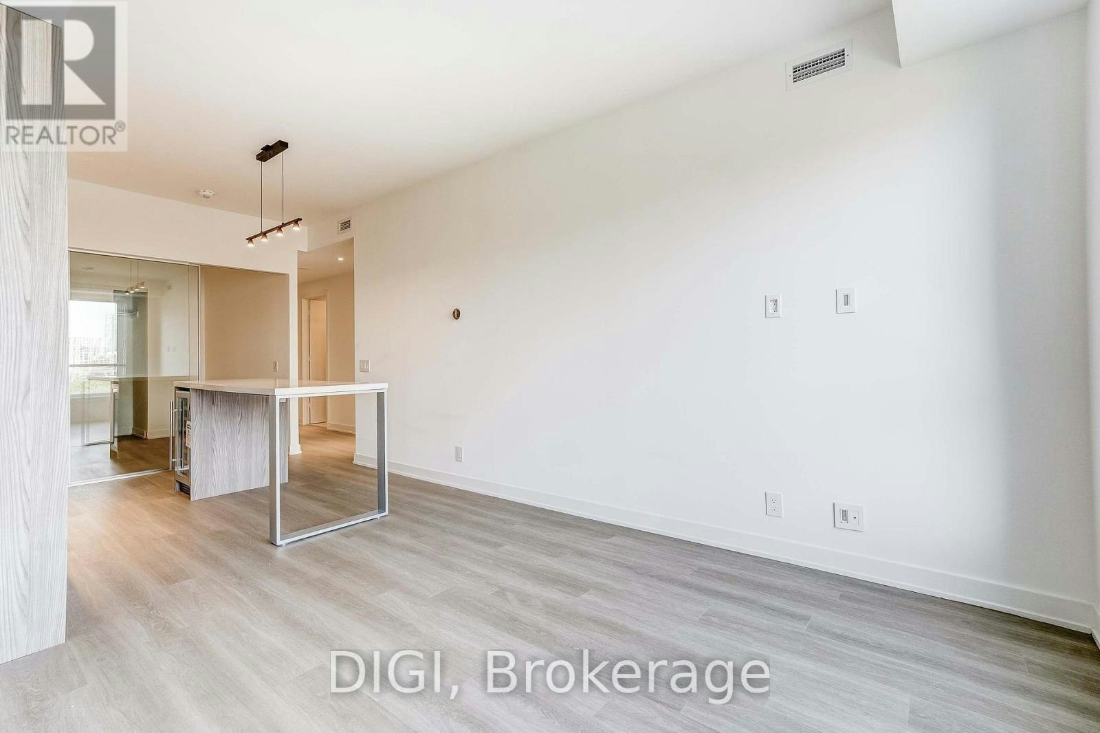 Q820-120 Ontario Street, Toronto, ON, M5A 1C4 - 8
