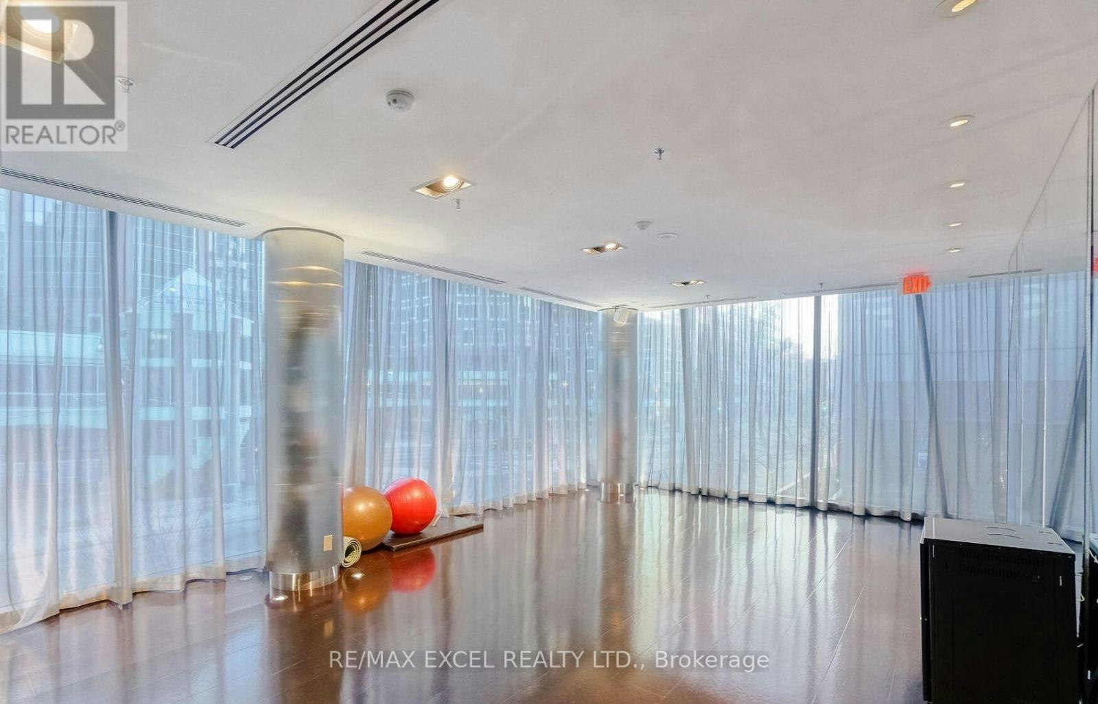 4201-28 Ted Rogers Way, Toronto, ON, M4Y 2W7 - 28