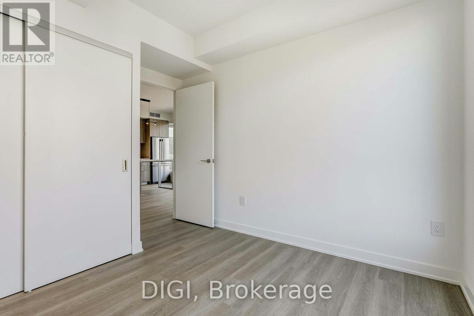 Q817-120 Ontario Street, Toronto, ON, M5A 1C4 - 16