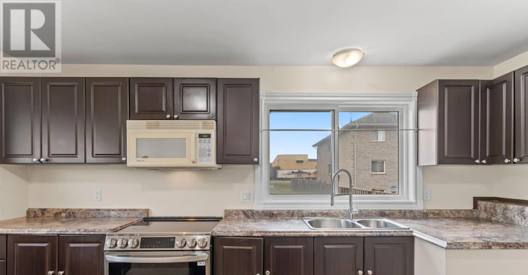 284 Jackson Avenue, Oshawa, ON, L1H 3C5 - 9