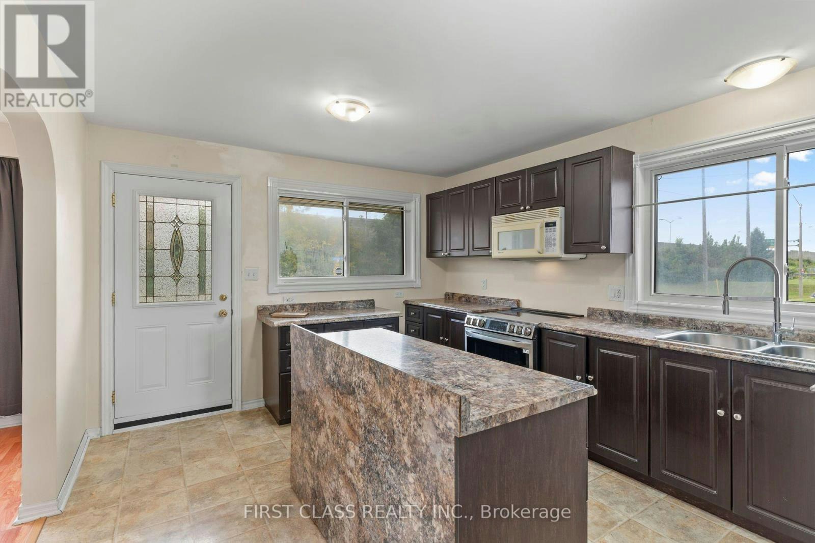 284 Jackson Avenue, Oshawa, ON, L1H 3C5 - 10