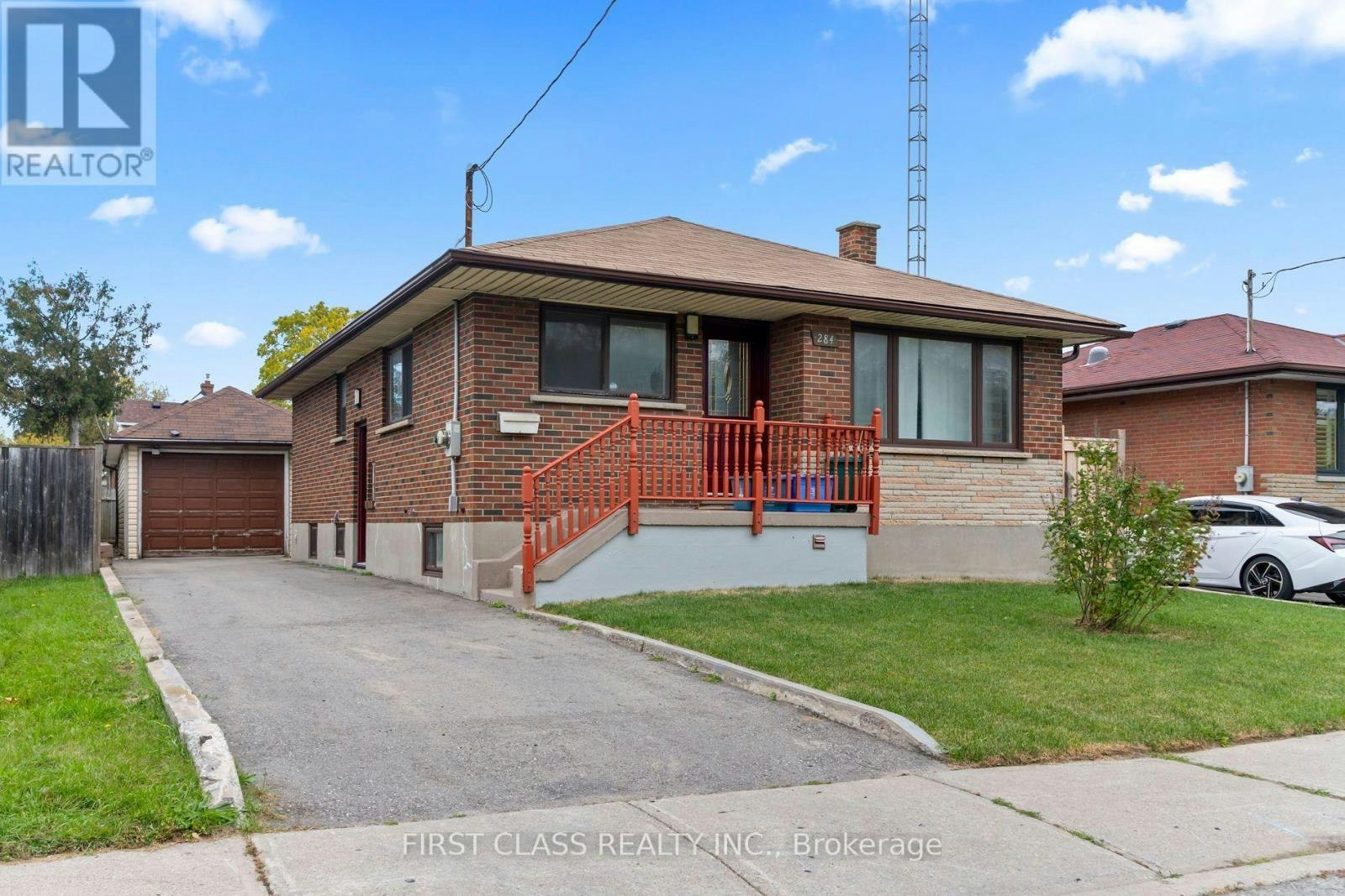 284 Jackson Avenue, Oshawa, ON, L1H 3C5 - 2
