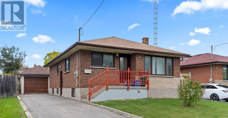 284 Jackson Avenue, Oshawa, ON, L1H 3C5 - 2