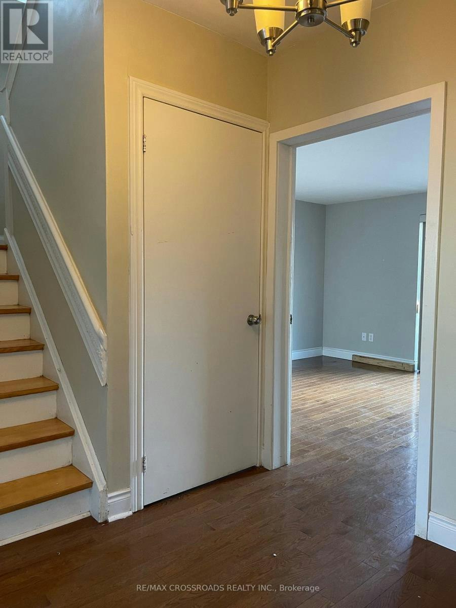 MAIN Floor & 2nd Floor 56 Harris Park Drive, Toronto, ON, M1L 3A7 - 3