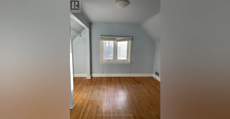 MAIN Floor & 2nd Floor 56 Harris Park Drive, Toronto, ON, M1L 3A7 - 7