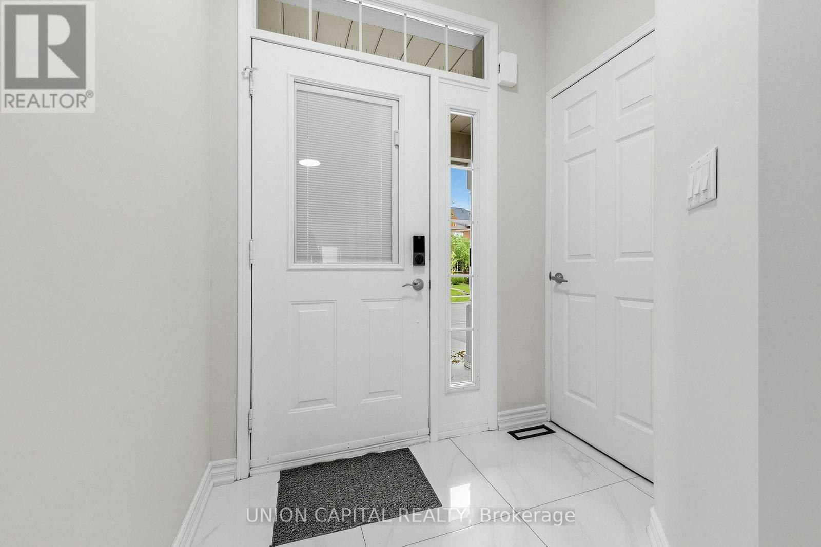 54 Maple Meadows Lane, Vaughan, ON, L6A 2X5 - 3