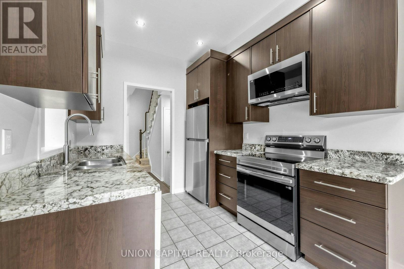 54 Maple Meadows Lane, Vaughan, ON, L6A 2X5 - 16