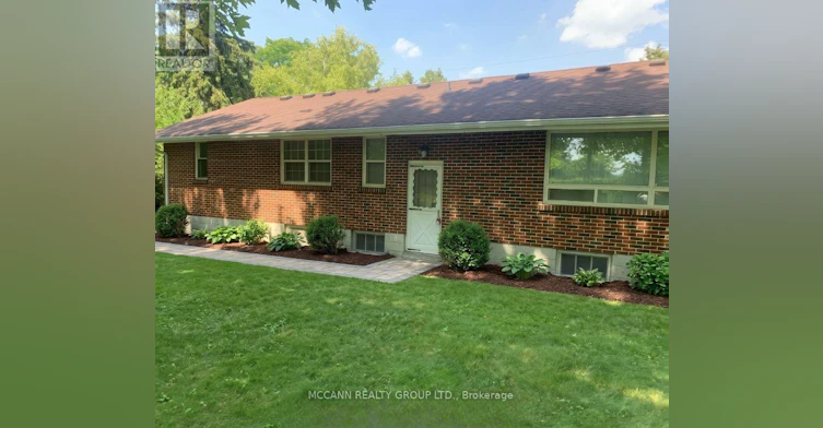 B-582 Mulock Court, Newmarket, ON, L3Y 5H2