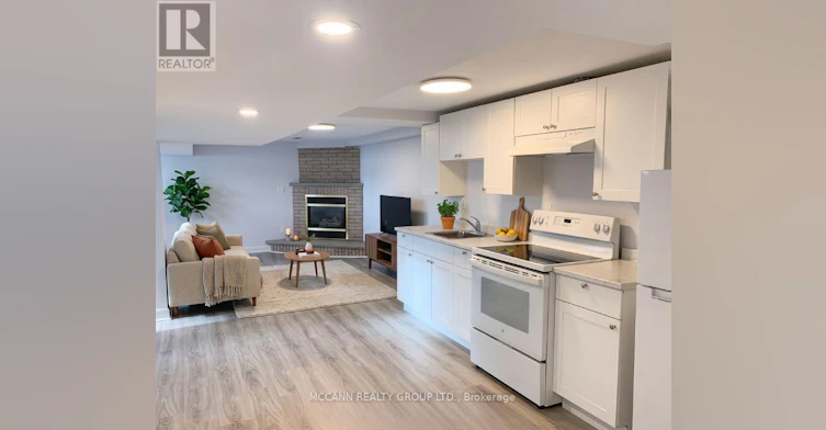 B-582 Mulock Court, Newmarket, ON, L3Y 5H2 - 3