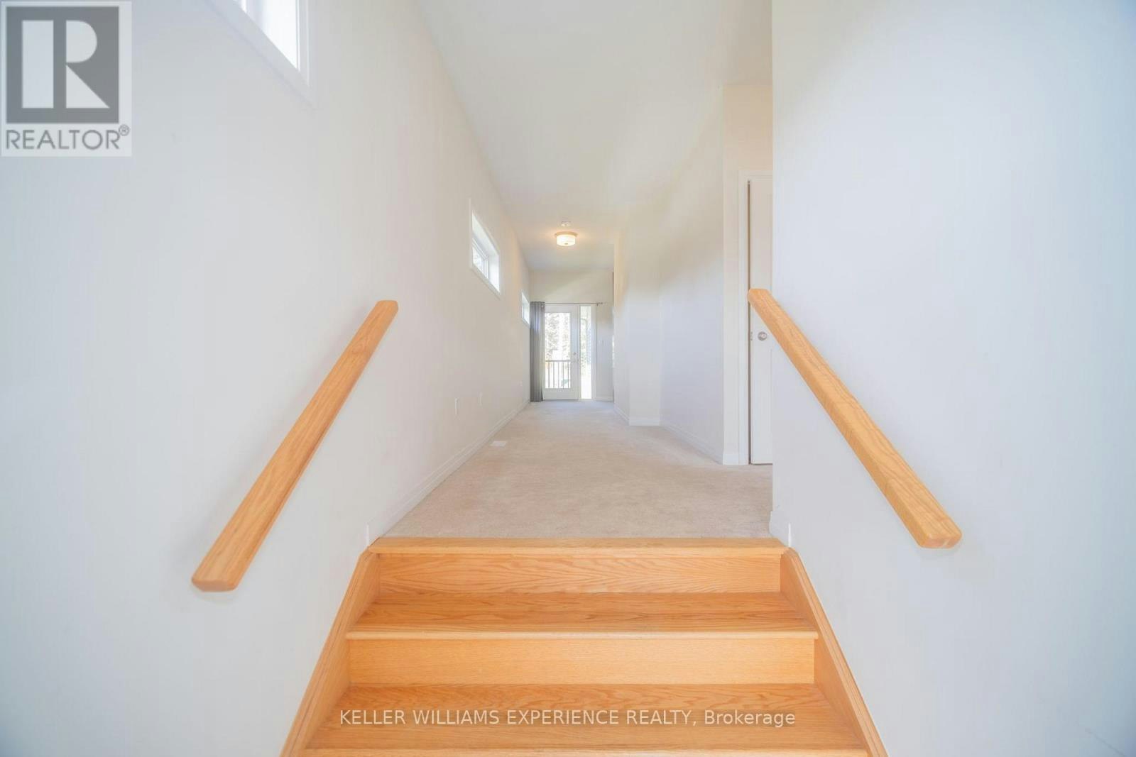 3080 Sandy Acres Avenue, Severn, ON, L3V 8P8 - 12