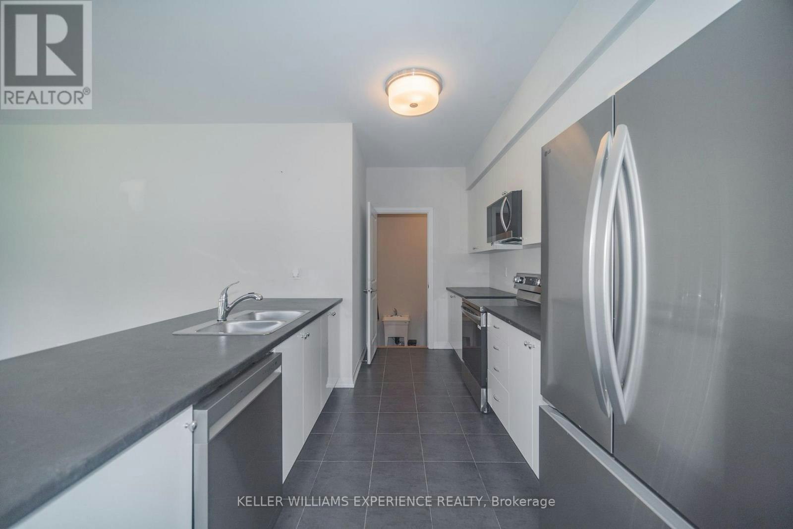 3080 Sandy Acres Avenue, Severn, ON, L3V 8P8 - 15