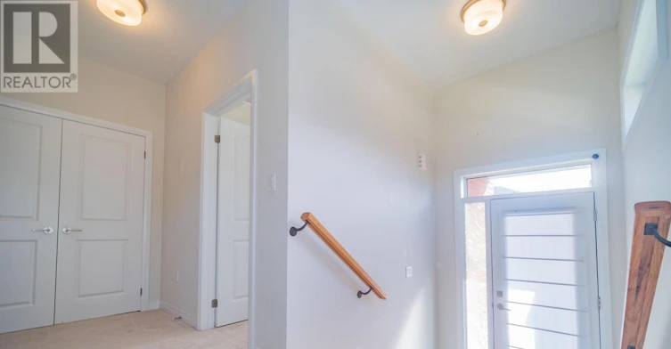 3080 Sandy Acres Avenue, Severn, ON, L3V 8P8 - 11