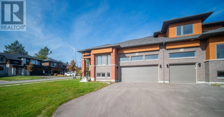 3080 Sandy Acres Avenue, Severn, ON, L3V 8P8 - 7