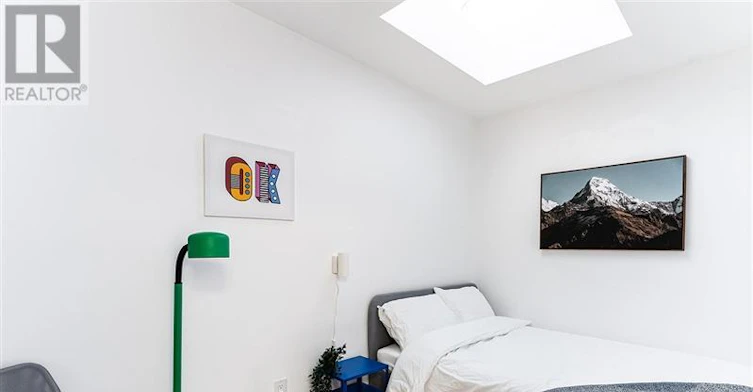 UPPER-278 Campbell Avenue, Toronto, ON, M6P 3V6 - 13