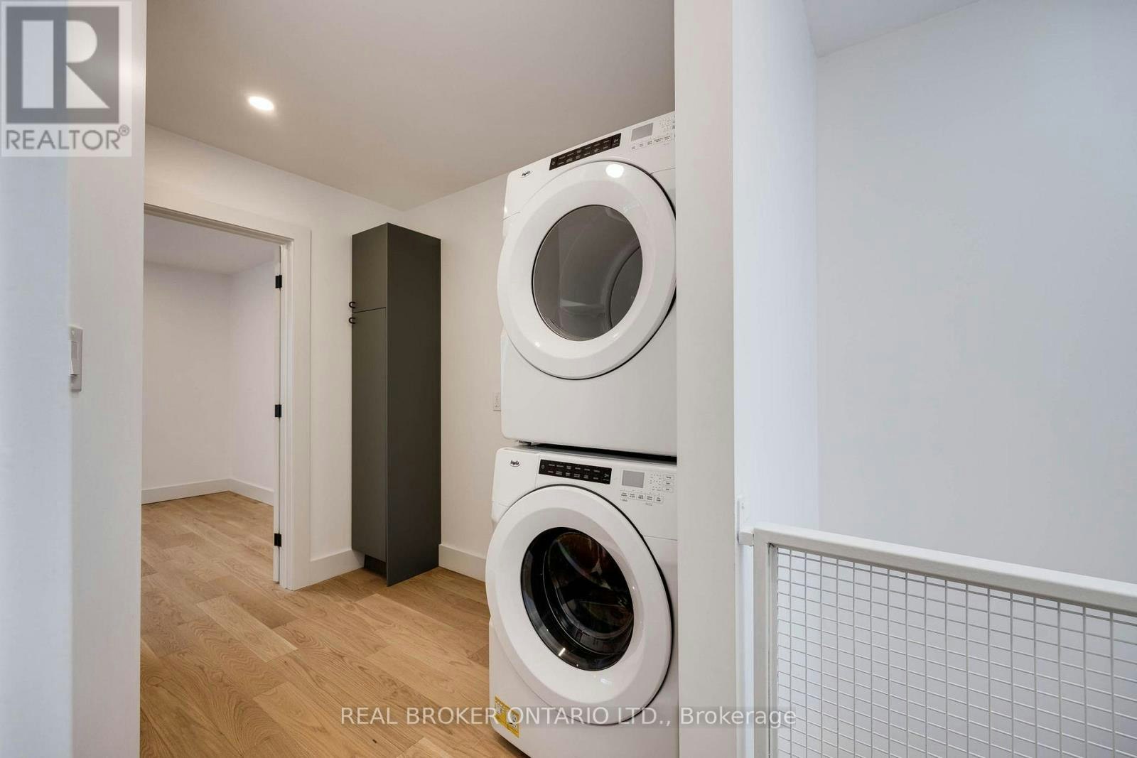 UPPER-278 Campbell Avenue, Toronto, ON, M6P 3V6 - 17