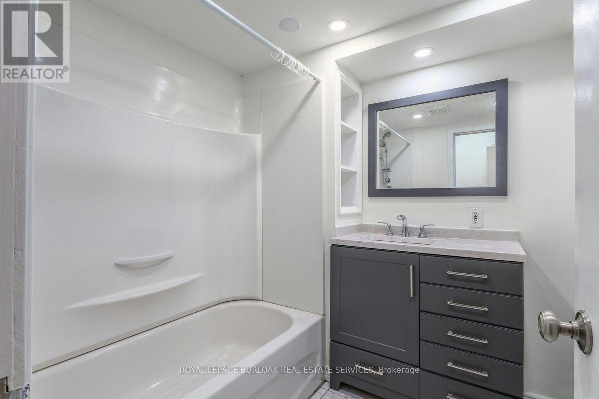 LOWER-2142 Parkway Drive, Burlington, ON, L7P 1S6 - 20