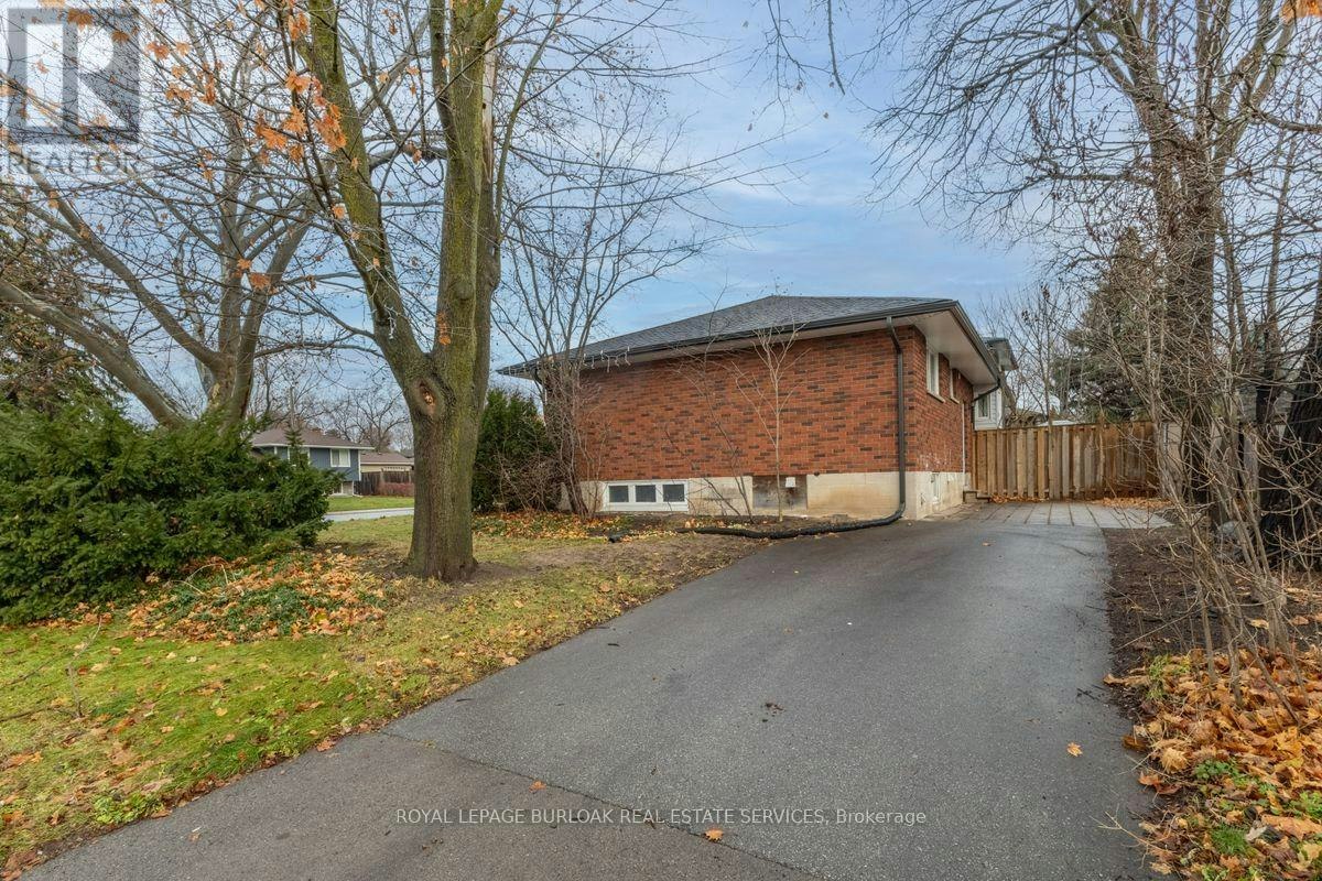 LOWER-2142 Parkway Drive, Burlington, ON, L7P 1S6 - 2