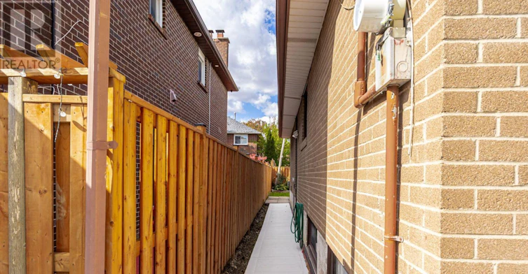 BASEMENT-18 Leneck Avenue, Brampton, ON, L6X 2A7 - 28