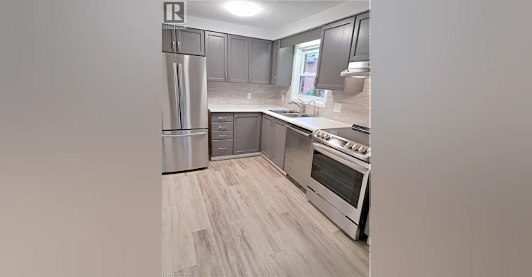 Main-62 Queen Charlotte Crescent, Kitchener, ON, N2E 3N6 - 2