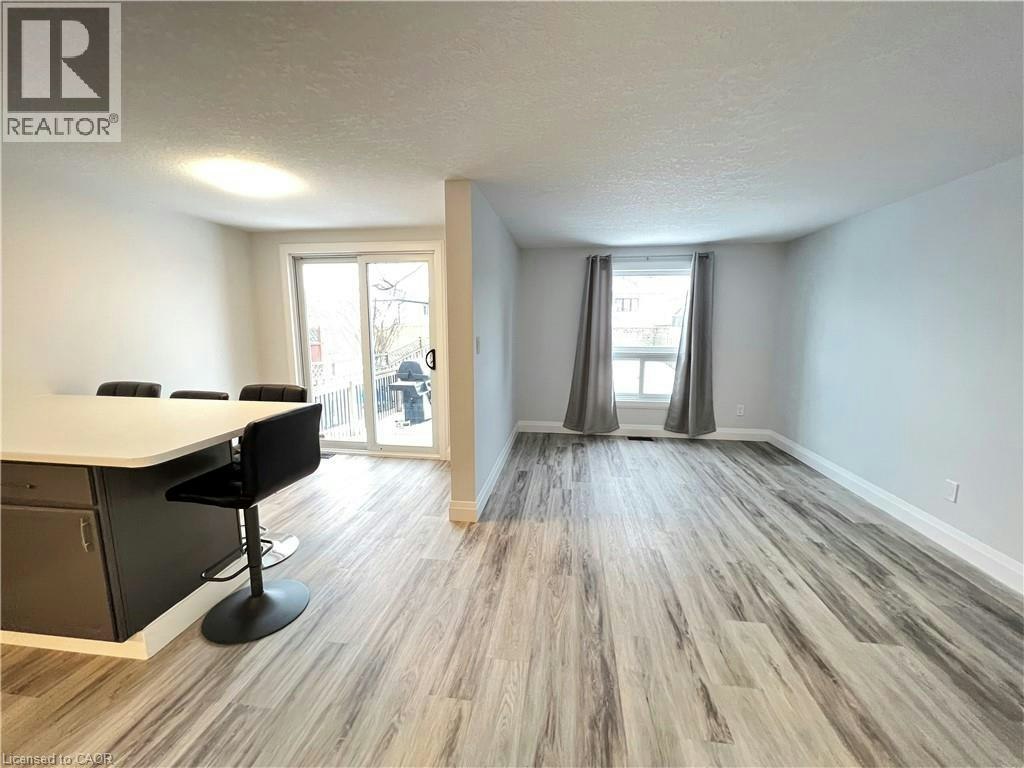 Main-62 Queen Charlotte Crescent, Kitchener, ON, N2E 3N6 - 4