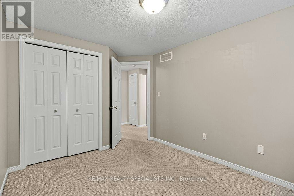 292 Briarmeadow Drive, Kitchener, ON, N2A 4L1 - 26
