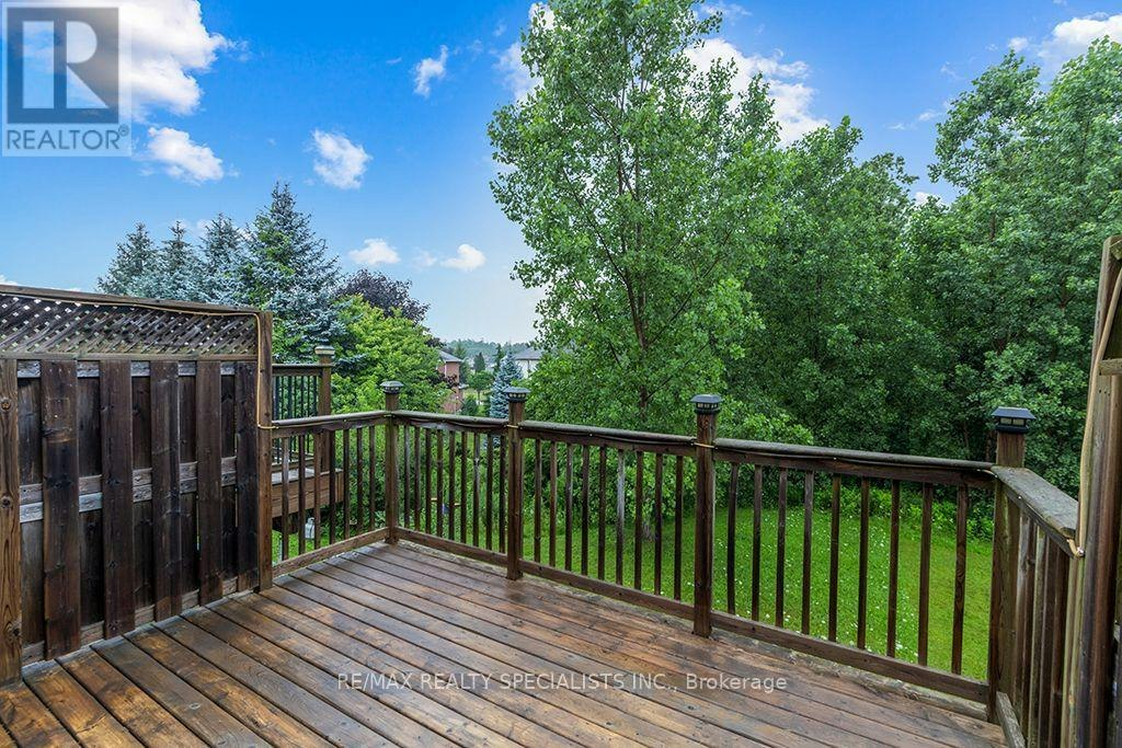 292 Briarmeadow Drive, Kitchener, ON, N2A 4L1 - 13