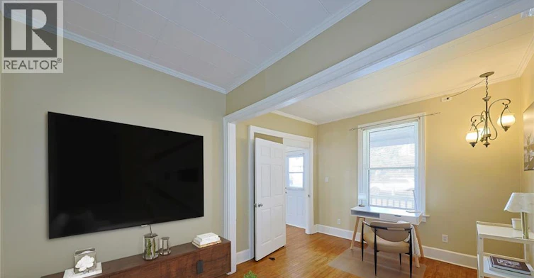 221 Bright Street, Sarnia, ON, N7T 4E9 - 5
