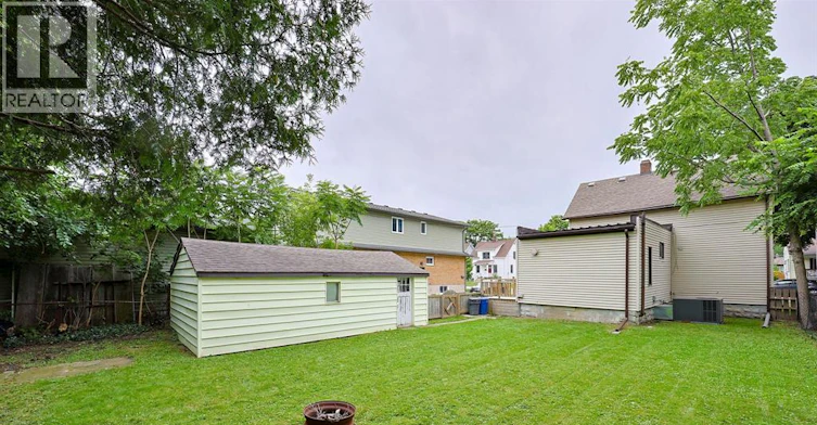 221 Bright Street, Sarnia, ON, N7T 4E9 - 4