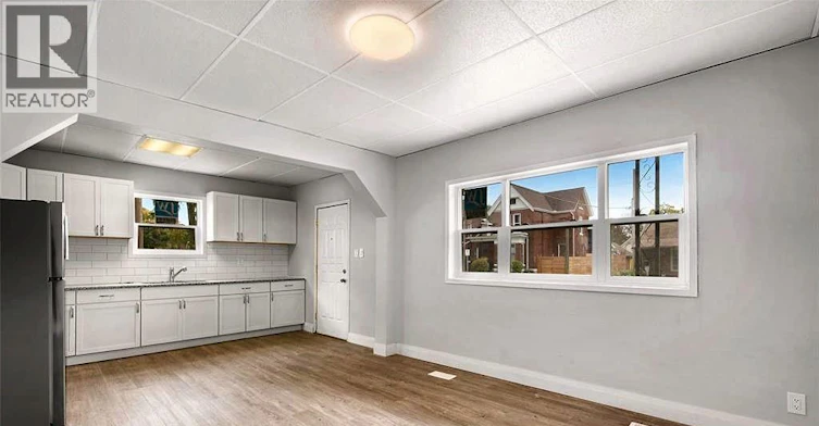 1-736 University East, Windsor, ON, N9A 2Z7 - 7