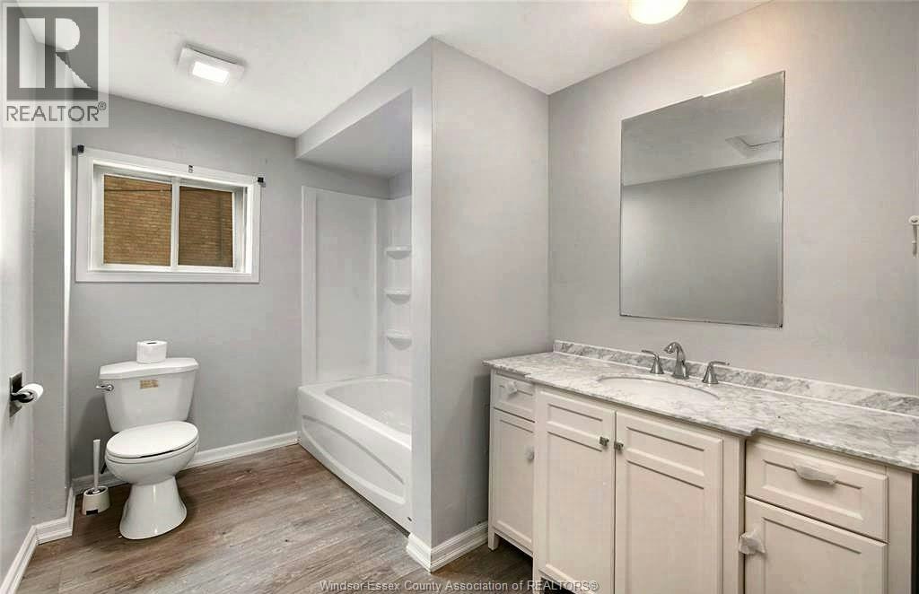 1-736 University East, Windsor, ON, N9A 2Z7 - 11