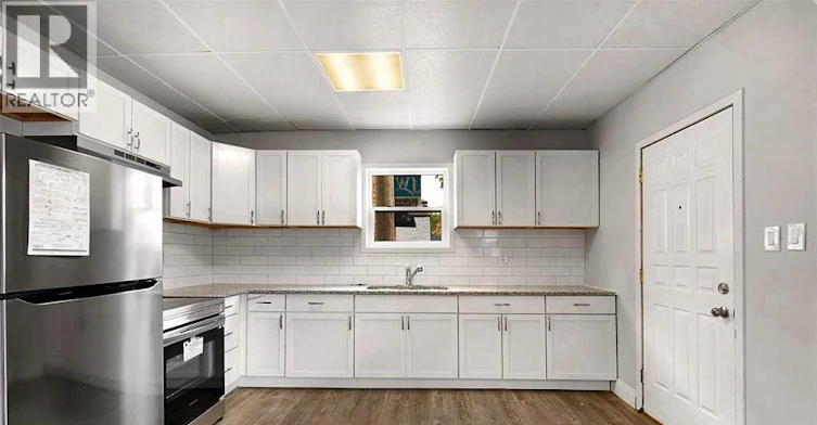 1-736 University East, Windsor, ON, N9A 2Z7 - 3