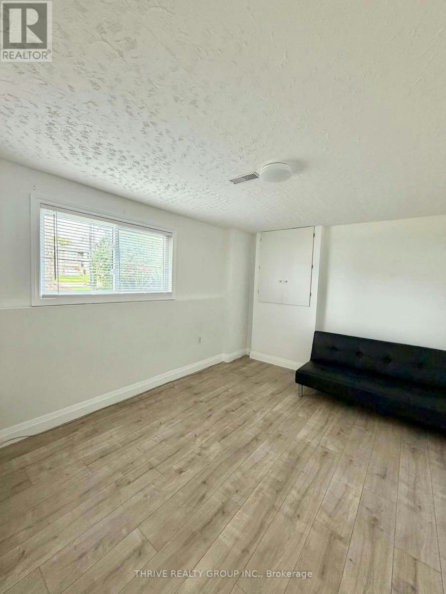 182 Elizabeth Street, Southwest Middlesex, ON, N0L 1M0 - 13