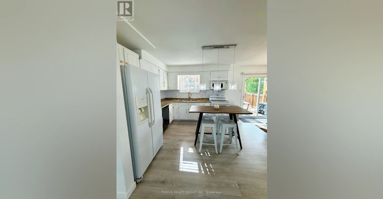 182 Elizabeth Street, Southwest Middlesex, ON, N0L 1M0 - 3