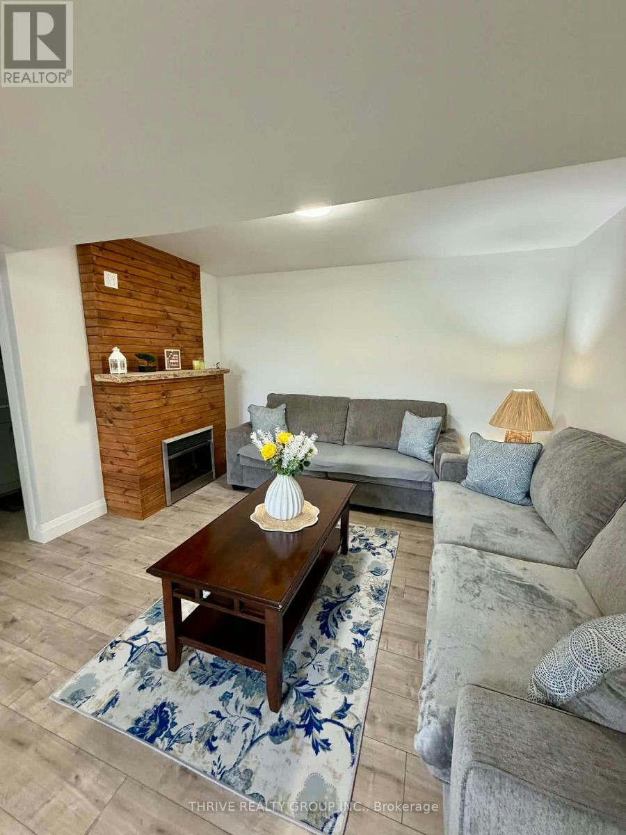182 Elizabeth Street, Southwest Middlesex, ON, N0L 1M0 - 16