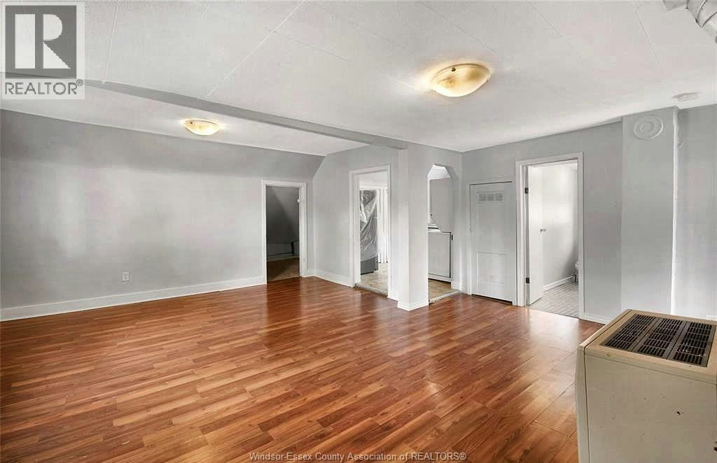 2-736 University East, Windsor, ON, N9A 2Z7 - 3