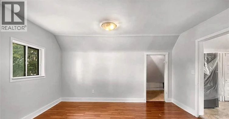 2-736 University East, Windsor, ON, N9A 2Z7 - 5