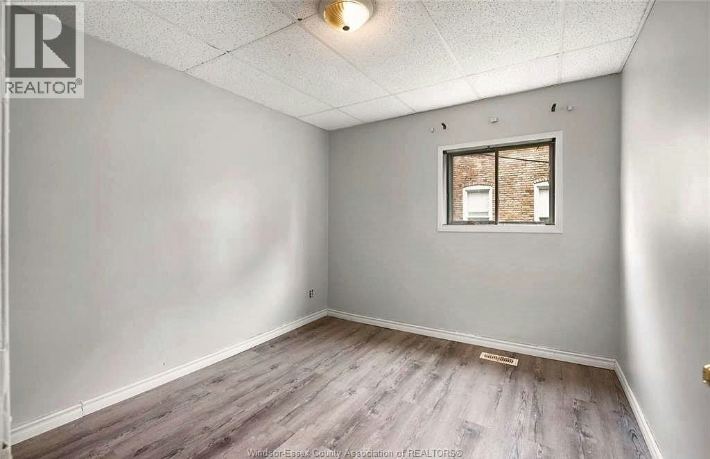3-736 University East, Windsor, ON, N9A 2Z7 - 8
