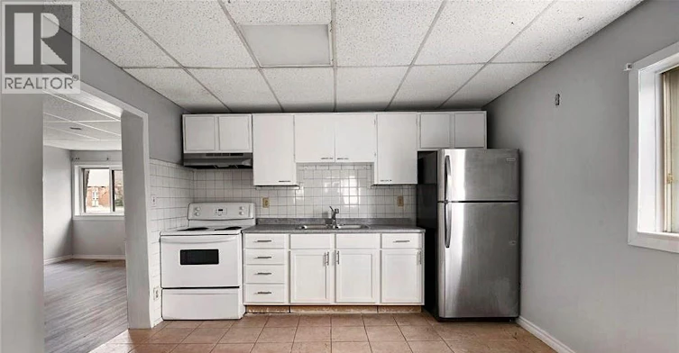 3-736 University East, Windsor, ON, N9A 2Z7 - 6