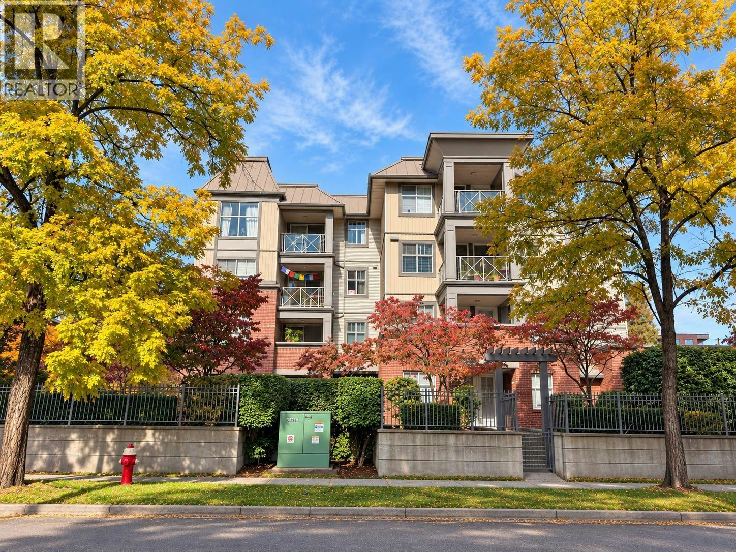 402-2478 Shaughnessy Street, Port Coquitlam, BC, V3C 0A1