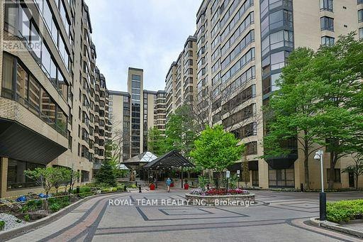 C-PH 10-211 Saint Patrick Street S, Toronto, ON, M5T 2Y9 - 2