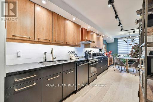 C-PH 10-211 Saint Patrick Street S, Toronto, ON, M5T 2Y9 - 23