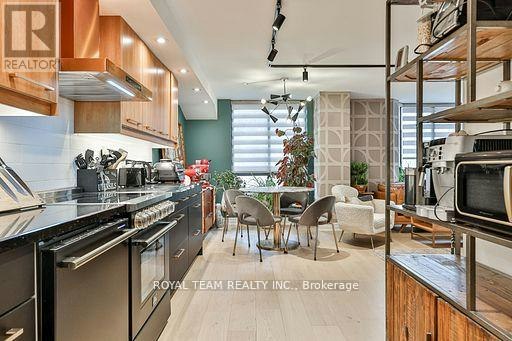 C-PH 10-211 Saint Patrick Street S, Toronto, ON, M5T 2Y9 - 24