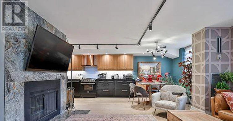 C-PH 10-211 Saint Patrick Street S, Toronto, ON, M5T 2Y9 - 16
