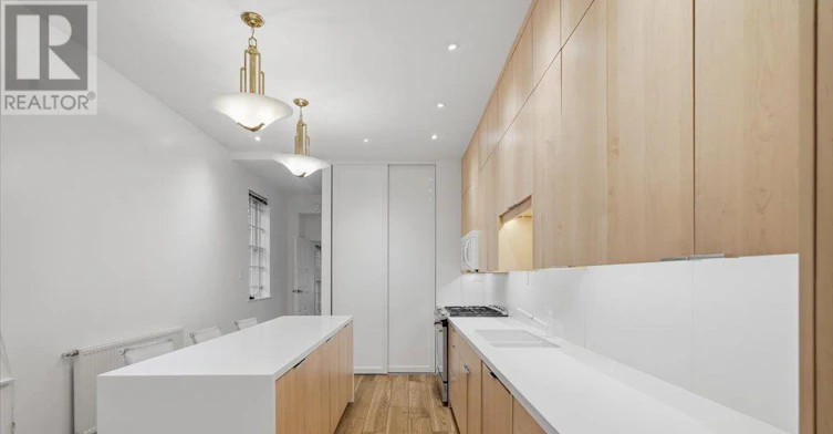 MAIN FLOOR-33 Rose Avenue, Toronto, ON, M4X 1N7 - 6