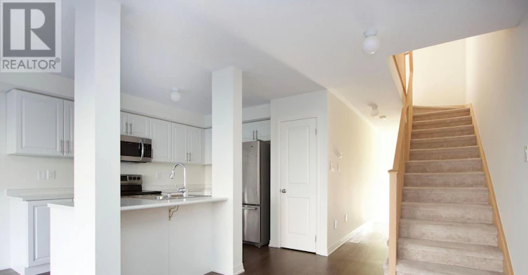 1 Queen Alexandra Lane, Clarington, ON, L1C 7E5 - 5