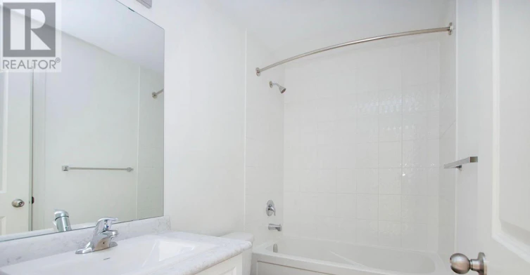 1 Queen Alexandra Lane, Clarington, ON, L1C 7E5 - 9